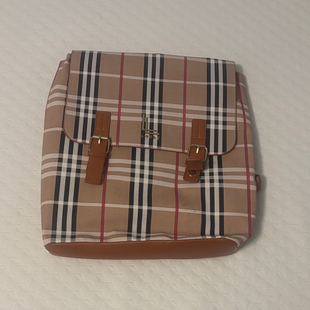 Elegant Checkered Women's Backpack